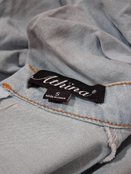 Light Blue Puff-Sleeve Mini Dress with Sash - Picture 4 of 4